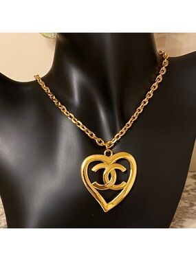CHANEL Gold Heart CC Logo Pendant And Gold Chain Necklace